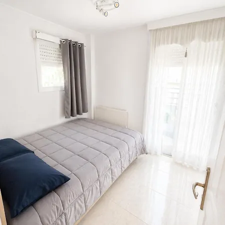 Elysian Crest Maisonette דירה *